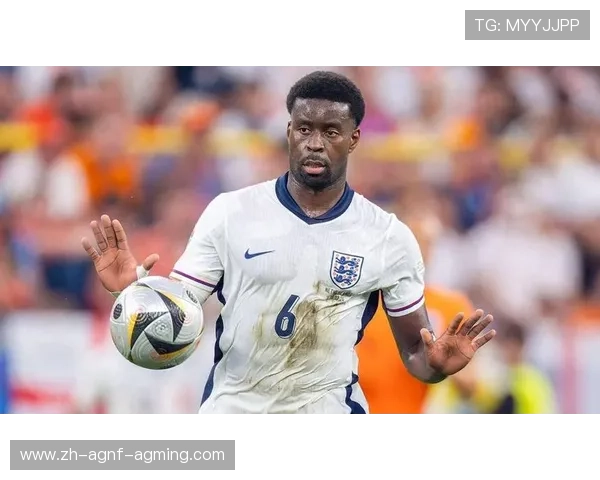 英超最丑球员评选及外界评价对运动员心理的影响